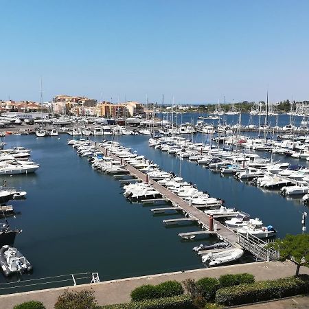 Studio cabine VUE PORT avec piscine, parc, boulodrome et parking privé Agde Exterior foto
