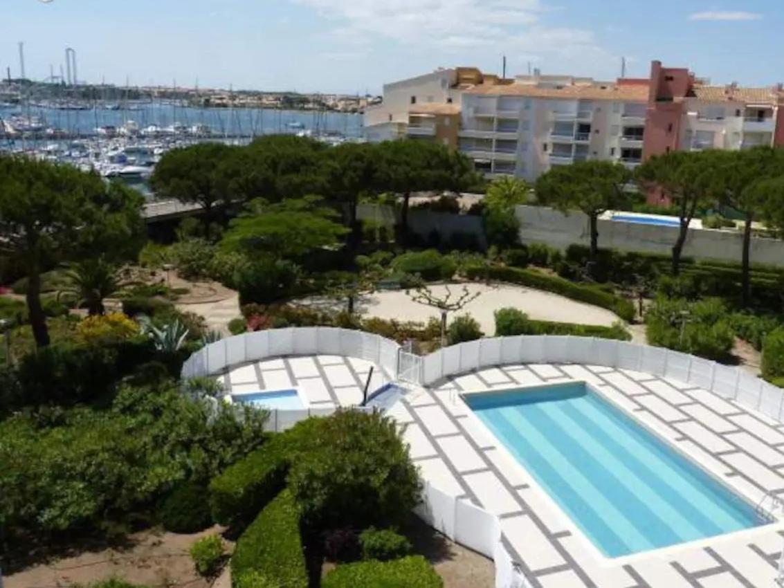 Studio cabine VUE PORT avec piscine, parc, boulodrome et parking privé Agde Exterior foto